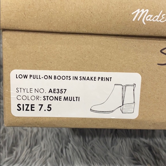 NEW • Madewell • Carina Snake Leather Ankle Boots - Picture 8 of 8